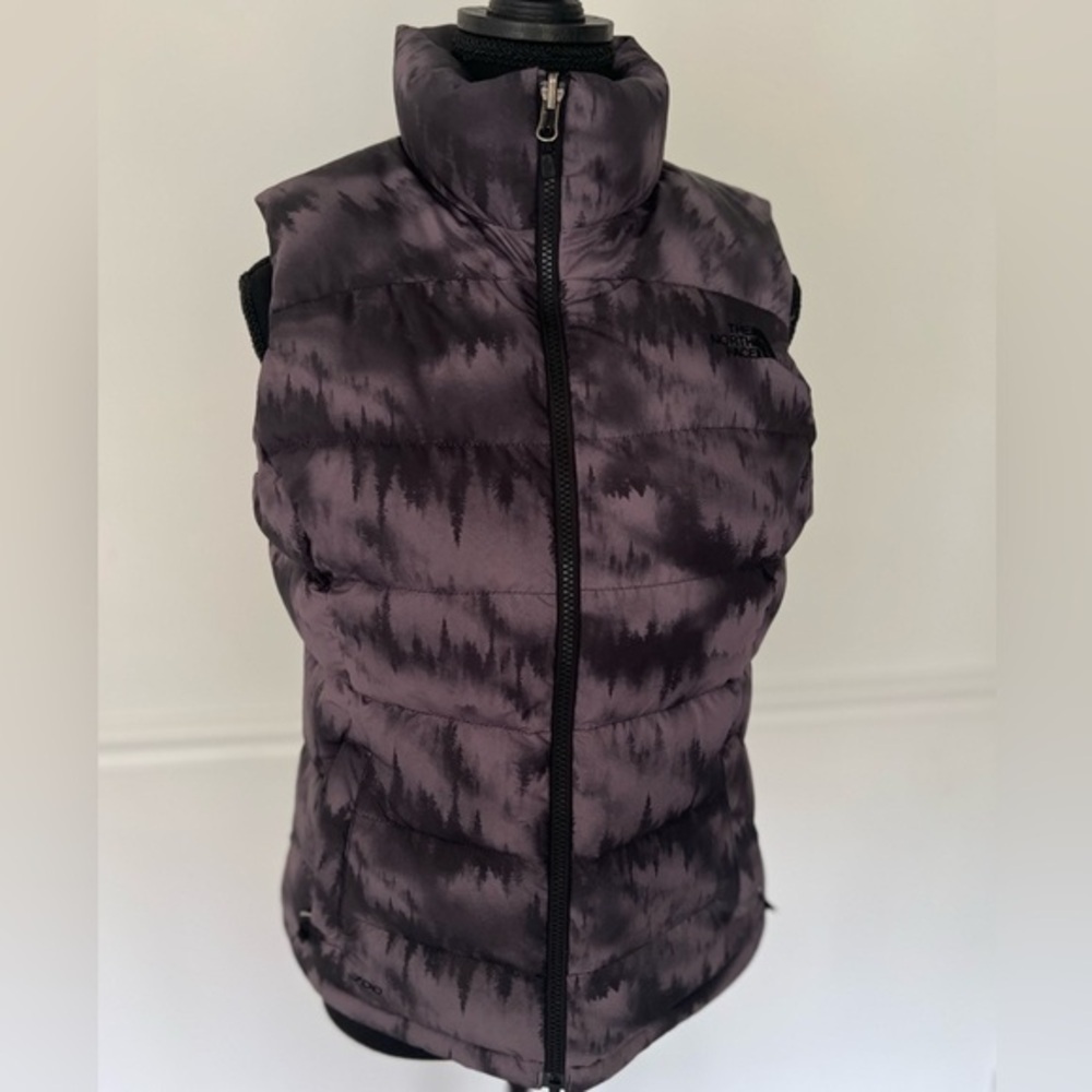 The North Face Limited edition print puffer vest down vest women’s size S - Picture 2 of 9